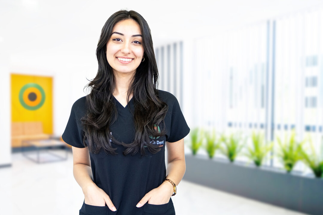 Fatma Betül Milli - Buca Diş Hekimi - Touch Dent